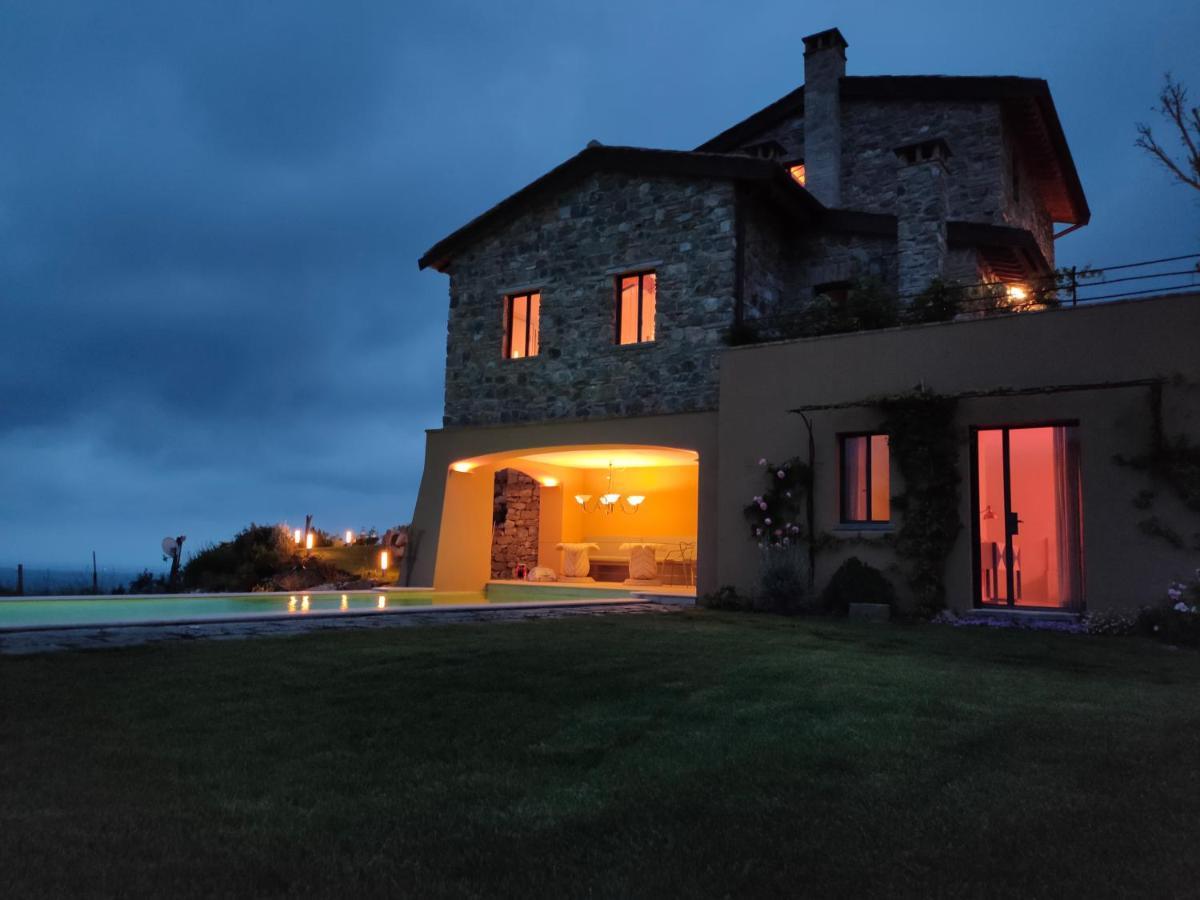 Villa Privata Con Piscina A Riparbella Кастеллина-Мариттима Экстерьер фото