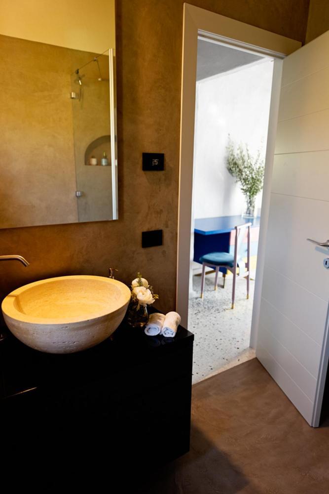 Villa Privata Con Piscina A Riparbella Кастеллина-Мариттима Экстерьер фото