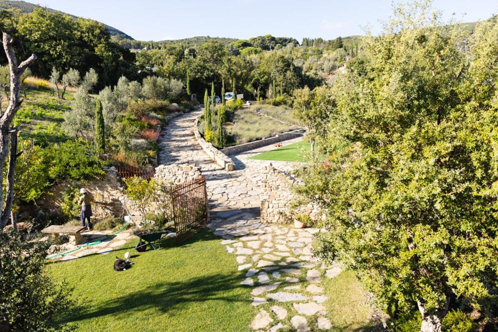 Villa Privata Con Piscina A Riparbella Кастеллина-Мариттима Экстерьер фото